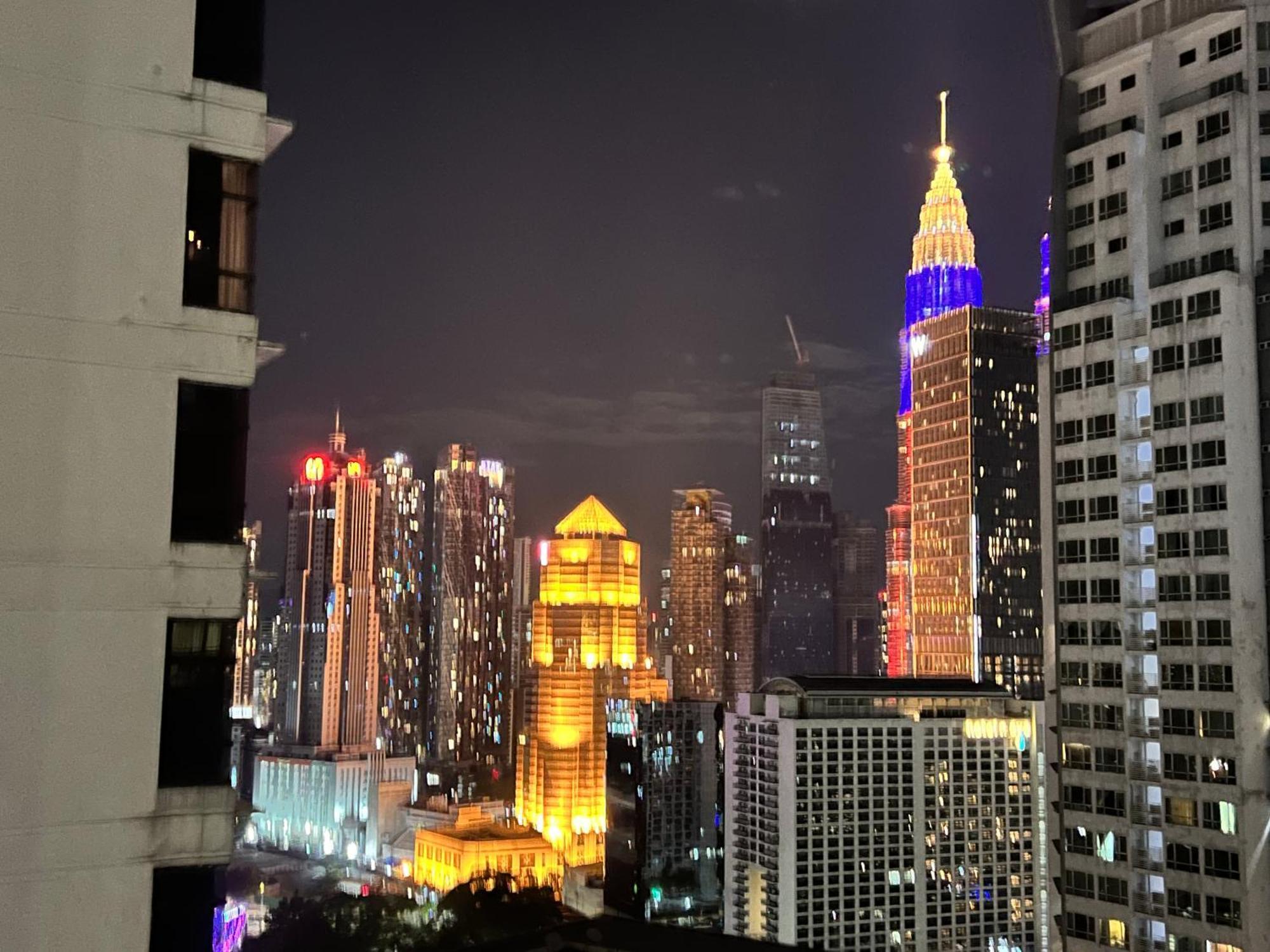 Mercu Summer Suites Klcc By Sweet Home Kuala Lumpur Exterior foto